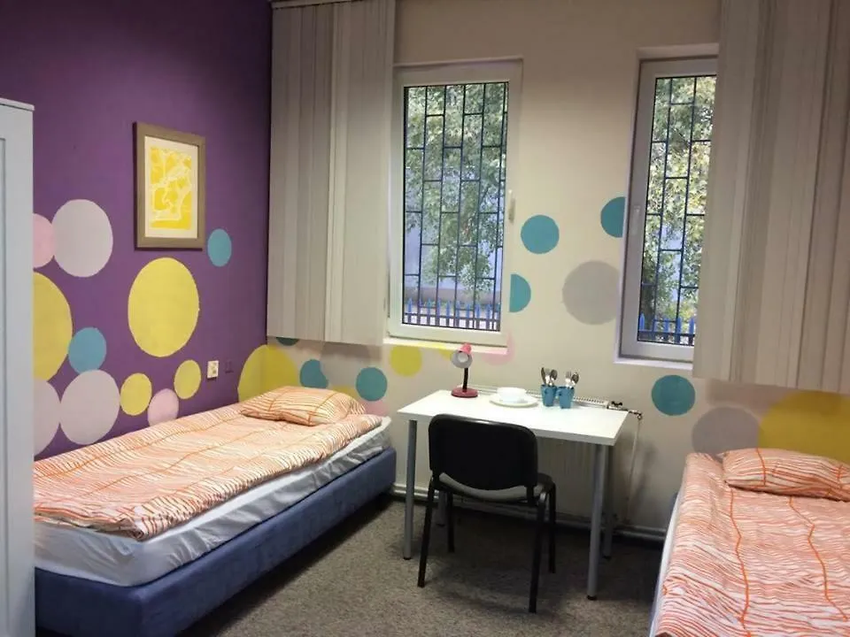 Erasmus House Pansiyon Varşova Hostel